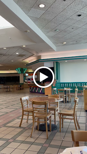 Champs Sports, 1665 State Hill Rd, Wyomissing, PA 19610, USA, 