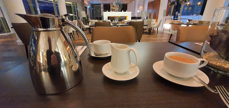 Plats et boissons hôtels Hotel am Delft 26721 Emden