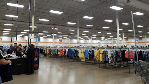 Thrift Store «Power & Baseline Goodwill Retail Store & Donation Center», reviews and photos, 2070 S Power Rd, Gilbert, AZ 85206, USA
