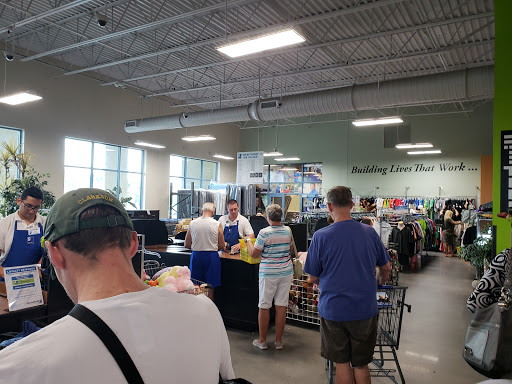 Thrift Store «Goodwill Port Orange», reviews and photos, 1752 Dunlawton Ave, Port Orange, FL 32129, USA