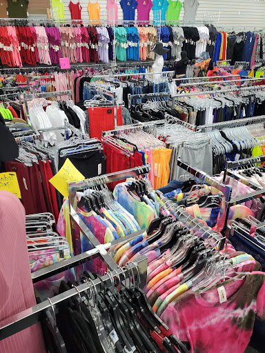 Cosmetics Store «J P Beauty Supply», reviews and photos, 1903 N Perry St, Pontiac, MI 48340, USA