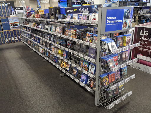 Electronics Store «Best Buy», reviews and photos, 8923 Bay Pkwy, Brooklyn, NY 11214, USA