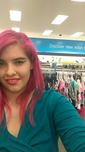Clothing Store «Ross Dress for Less», reviews and photos, 723 Rio Rancho Rd, Pomona, CA 91766, USA
