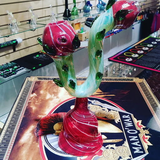 Tobacco Shop «George Dieter Smoke Shop», reviews and photos, 1580 George Dieter Dr #302, El Paso, TX 79936, USA