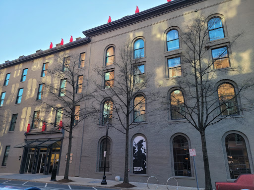 Luxury Hotel «21c Museum Hotel Louisville», reviews and photos, 700 W Main St, Louisville, KY 40202, USA