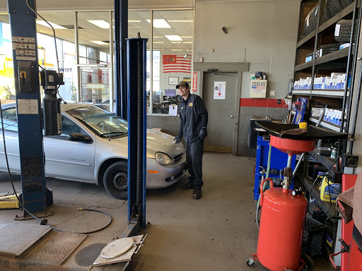 Car Repair and Maintenance «Midas», reviews and photos, 905 IAA Dr, Bloomington, IL 61701, USA