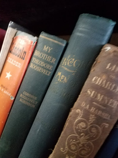 Used Book Store «Macaluso Thomas Used and Rare Books», reviews and photos, 130 S Union St, Kennett Square, PA 19348, USA