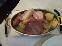 Choucroute d'Alsace du Restaurant de spécialités alsaciennes La Taverne du Vigneron à Guebwiller - n°18