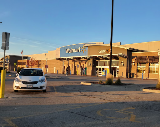 Department Store «Walmart Supercenter», reviews and photos, 1100 S Randall Rd, Elgin, IL 60123, USA