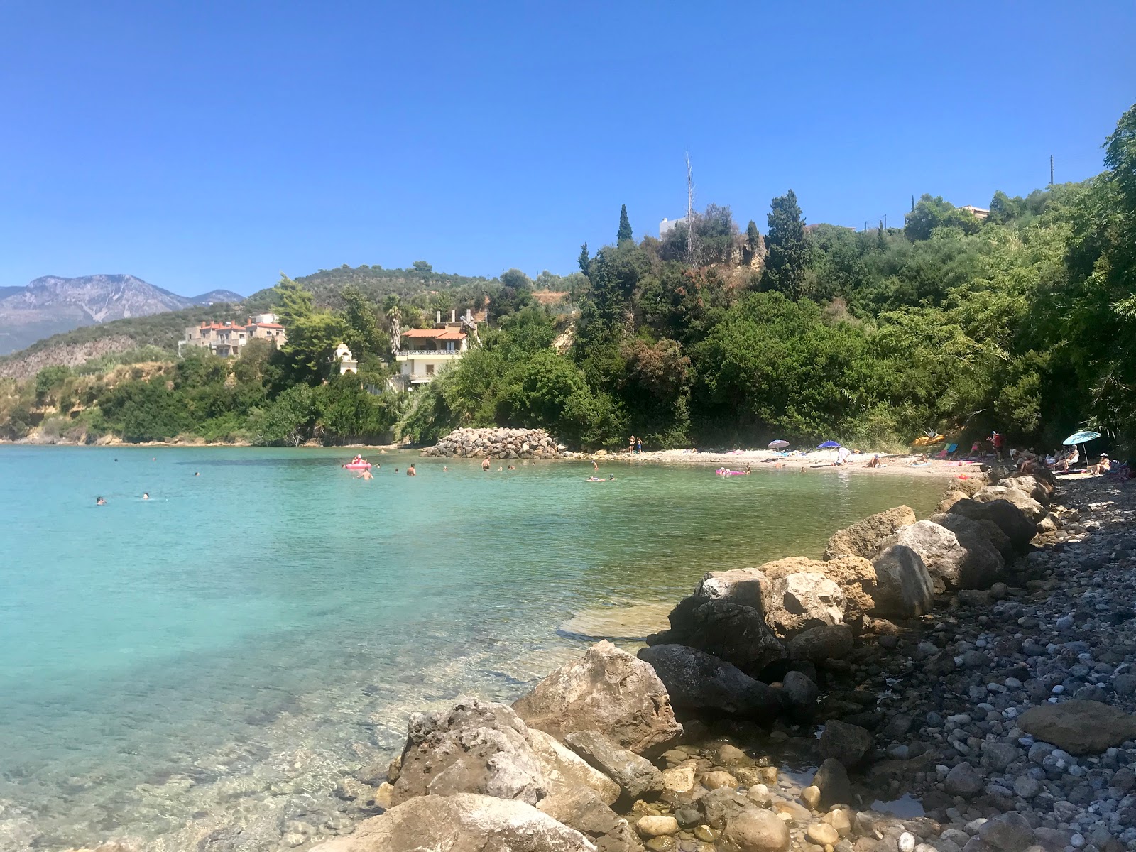 Φωτογραφία του Kitries beach με #42