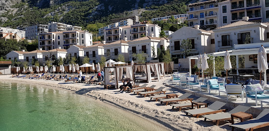 Huma Kotor Plajı