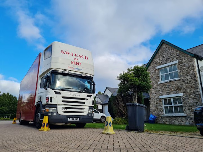 Reviews of S W LEACH and SONS Removals and Storage in Maidstone - Moving company