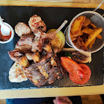 Photo n°2 de l'avis de Aleksandra.T fait le 24/07/2023 à 10:38 sur le  Schlosskeller à Toblach