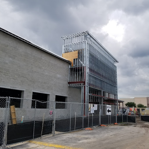 Shopping Mall «Woodlands Square», reviews and photos, 3150 Tampa Rd, Oldsmar, FL 34677, USA