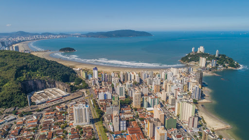 Logo da empresa - LOPES MARCA SANTOS IMOBILIÁRIA