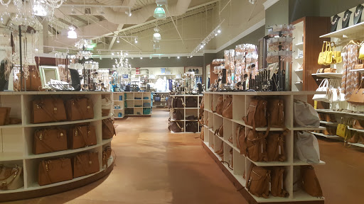 Fashion Accessories Store «Charming Charlie», reviews and photos, 351 Town Square, Wheaton, IL 60189, USA