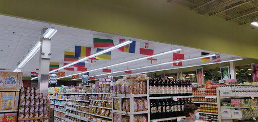 Grocery Store «Shop & Save», reviews and photos, 7241 Lemont Rd, Downers Grove, IL 60516, USA