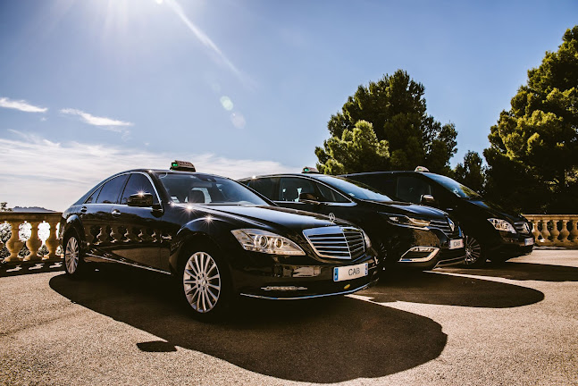 Premier Airport Taxi Transfers : London, Gatwick, Stansted, Heathrow - London