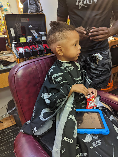 Barber Shop «Catia Family Barbershop Salon», reviews and photos, 4146 Grand Blvd, New Port Richey, FL 34652, USA
