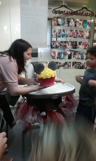 Shopping Mall «Shakopee Town Square Mall», reviews and photos, 2100 Shakopee Town Square, Shakopee, MN 55379, USA