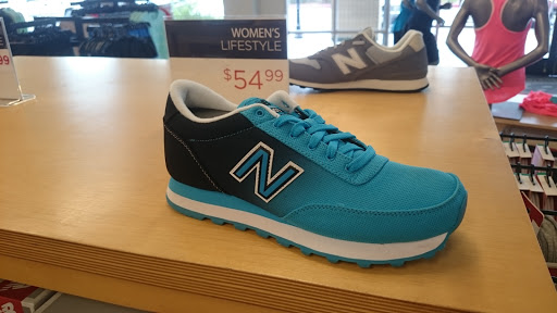 Shoe Store «New Balance Factory Store», reviews and photos, 8155 Arroyo Cir #7, Gilroy, CA 95020, USA