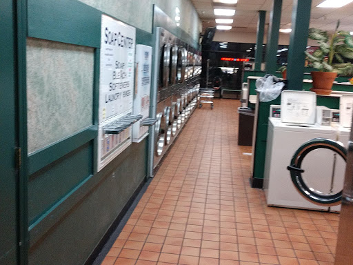 Laundromat «The Laundry Co of Carmichael», reviews and photos, 6450 Fair Oaks Blvd, Carmichael, CA 95608, USA