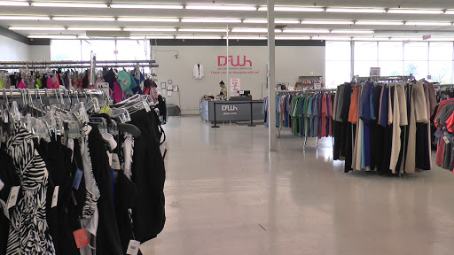 Discount Store «Discount Fashion Warehouse Kettering», reviews and photos, 2836 Wilmington Pike, Kettering, OH 45419, USA