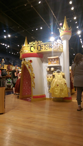 Toy Store «Disney Store», reviews and photos, 4325 Glenwood Ave, Raleigh, NC 27612, USA