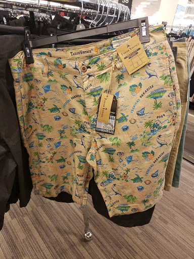 Department Store «Nordstrom Rack Woodland Plaza», reviews and photos, 8722 E 71st St, Tulsa, OK 74133, USA