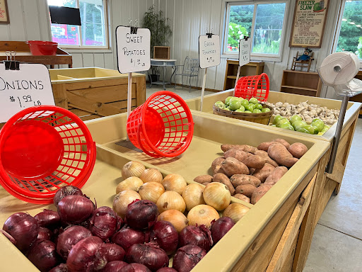 Garden Center «Walker Farms», reviews and photos, 5253 E Atherton Rd, Burton, MI 48519, USA