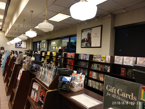 Book Store «Barnes & Noble», reviews and photos, 960 S Colorado Blvd, Glendale, CO 80246, USA