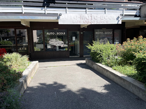 Auto-École Les 5 Lacs à Bourg-Saint-Maurice, Savoie
