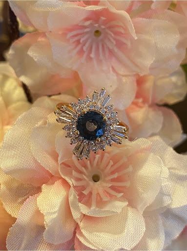 Jewelry Store «State Street Jewelers», reviews and photos, 230 W State St, Geneva, IL 60134, USA