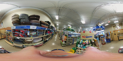 Pet Supply Store «PetSmart», reviews and photos, 1203 N Landing Way, Renton, WA 98057, USA