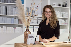 Elina's Salon schoonheidssalon Heerenveen