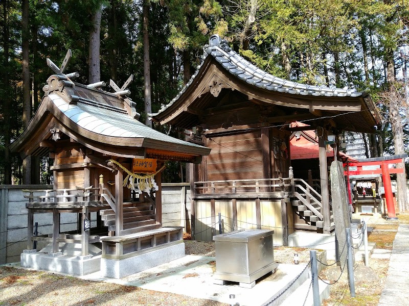 白山神社