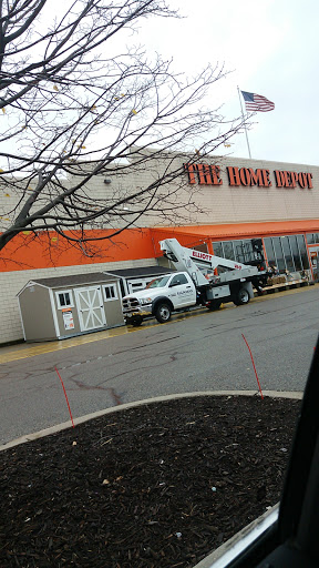 Home Improvement Store «The Home Depot», reviews and photos, 900 Jackson St, Grand Haven, MI 49417, USA