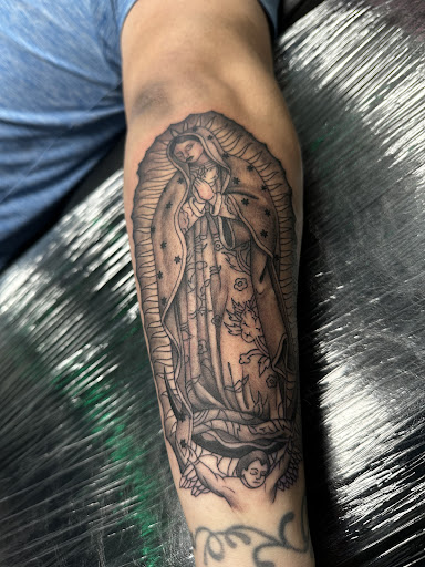 Explore tattoo ideas dragonfly, creative tattoo ideas in Texas City, available at Visionary Tattoo Co