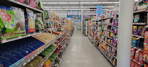 Pet Supply Store «Pet Supplies Plus», reviews and photos, 646 Long Hill Rd, Groton, CT 06340, USA