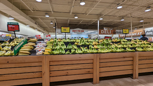 Grocery Store «Schnucks», reviews and photos, 2030 Dorsett Rd, Maryland Heights, MO 63043, USA