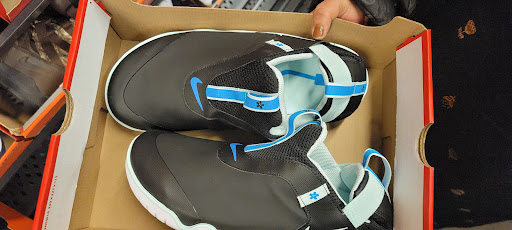 Clothing Store «Nike Factory Store», reviews and photos, 4760 Baldwin Rd M125, Auburn Hills, MI 48326, USA