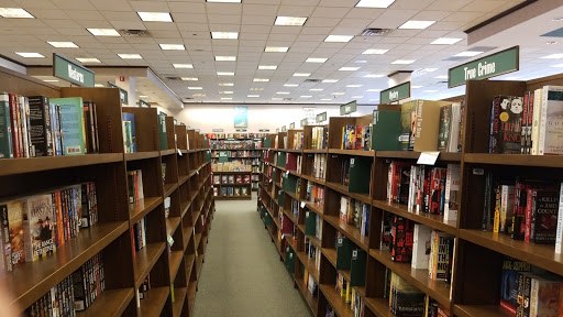 Book Store «Barnes & Noble», reviews and photos, 7700 NE 4th Plain Blvd Vancouver Plaza, Vancouver, WA 98662, USA