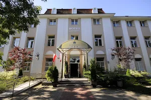 Hotel Łazienkowski image