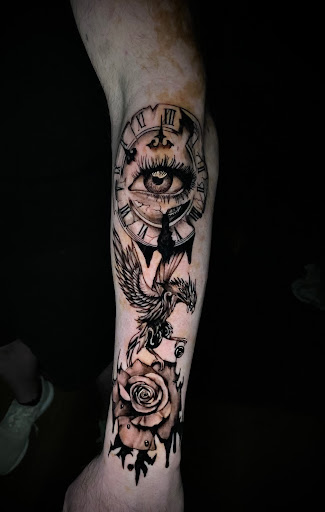 Explore blink 182 tattoo ideas, creative tattoo ideas in Houston, available at 333 Tattoo Studio HTX