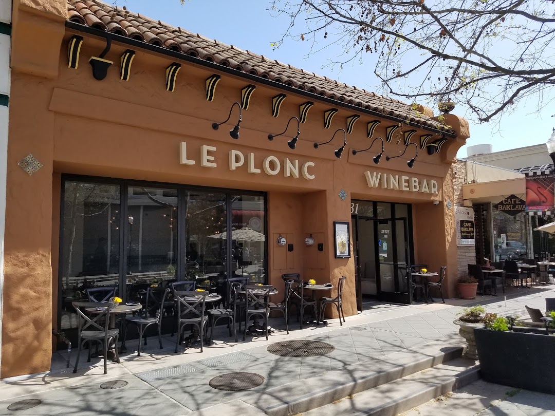 Le Plonc Wine Bar