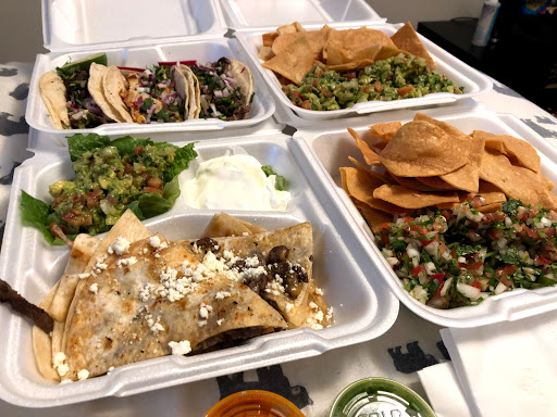 Grocery Store «Laguna Grocery Store», reviews and photos, 962 S Lake Blvd, Mahopac, NY 10541, USA