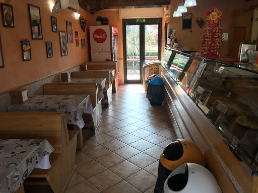 D.J. Pizza in Rocca di Papa, Città Metropolitana di Roma Capitale