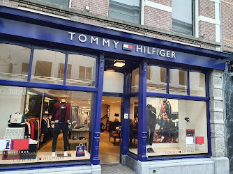 Tommy Hilfiger