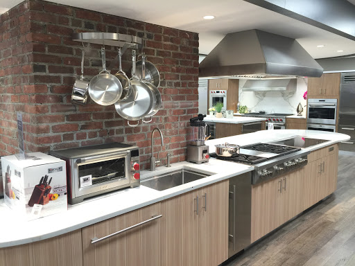 Appliance Store «County TV & Appliance», reviews and photos, 2770 Summer St, Stamford, CT 06905, USA