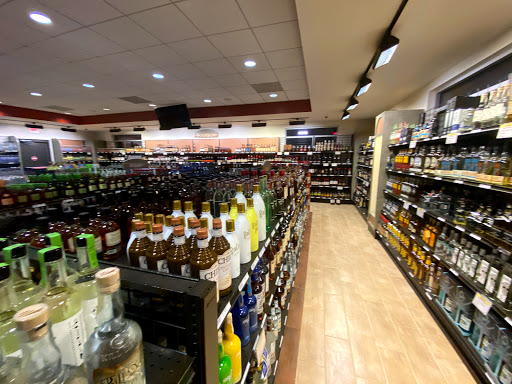 Liquor Store «Mecklenburg County ABC Store #15», reviews and photos, 9500 South Blvd, Charlotte, NC 28273, USA